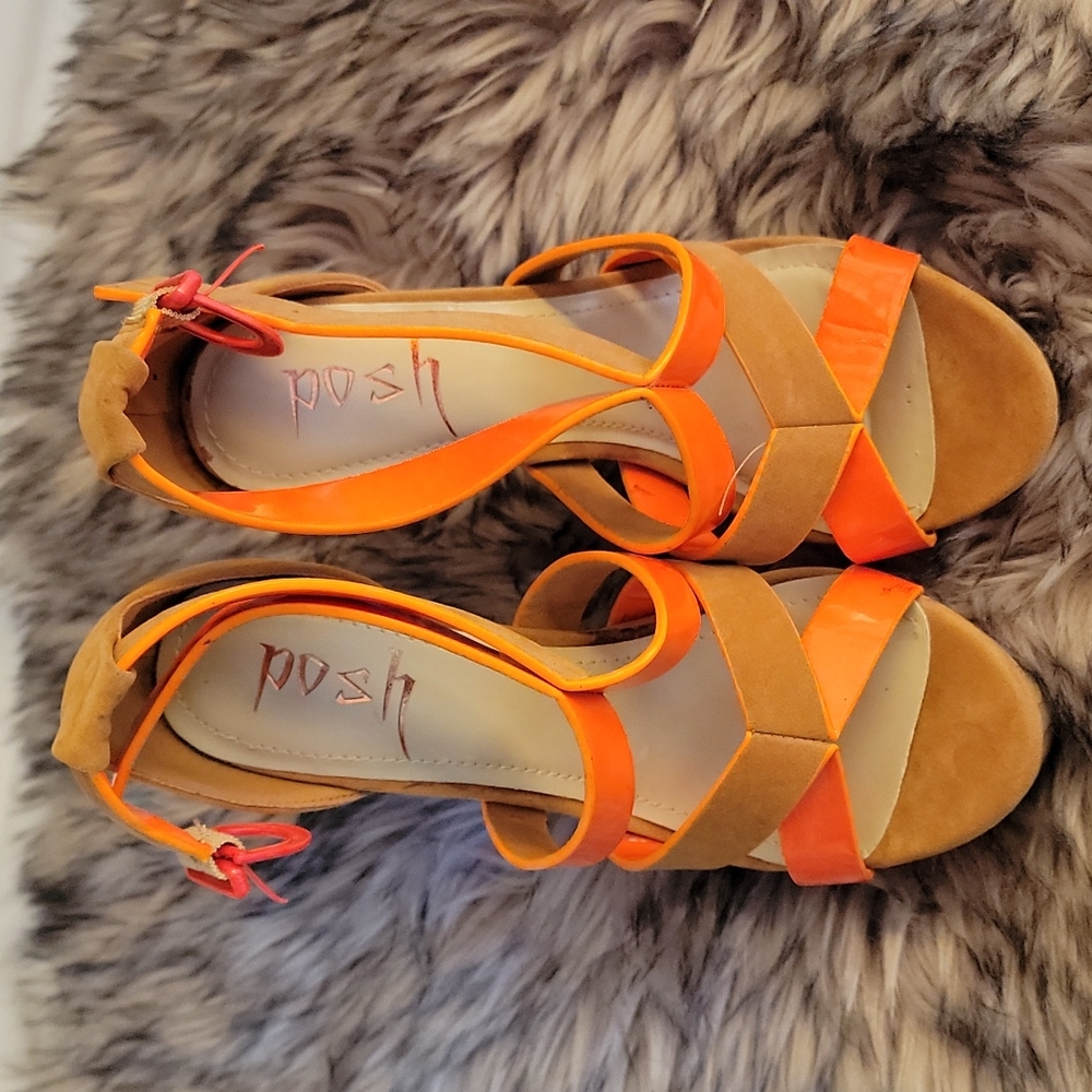 Posh orange, suede and cork